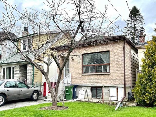 42 Orley Ave