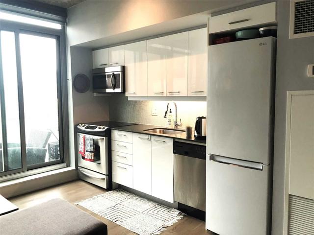 404 - 630 Queen St E