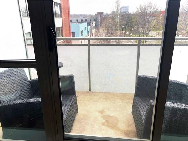 404 - 630 Queen St E