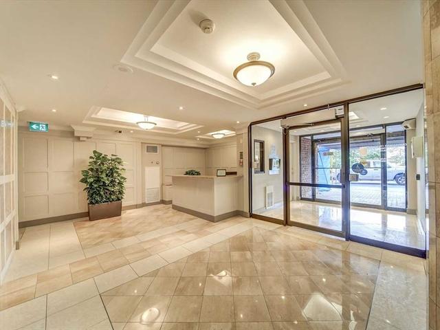 1515 - 330 Mccowan Rd