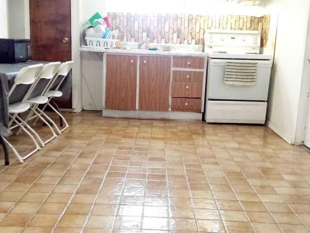 21 Jeavons Ave