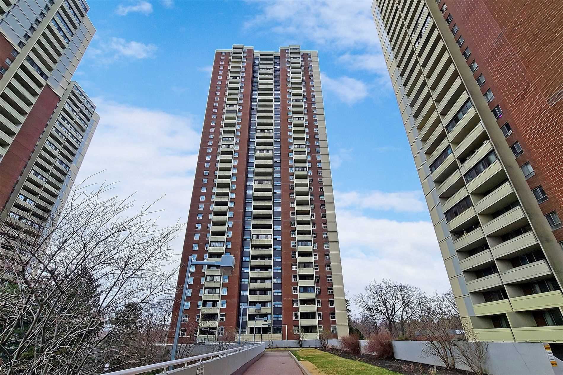 2105 3 Massey Sq, East York Leased, E5618456 Condos.ca