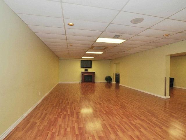 1513 - 4727 Sheppard Ave E