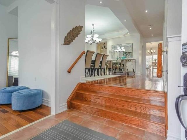 4 Hearson St