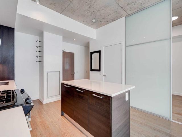 718 - 90 Broadview Ave