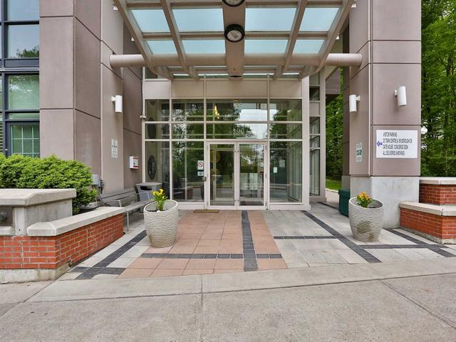 708 - 190 Borough Dr