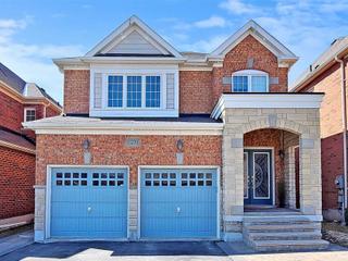 1270 Harlstone Cres