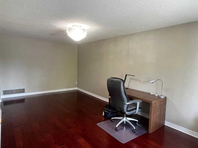 Main - 110 Rodda Blvd