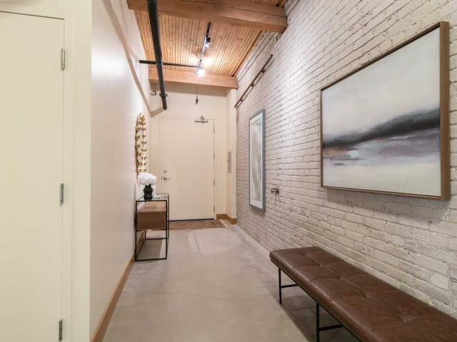 512 - 68 Broadview Ave