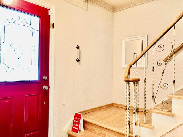 3 Evansway St