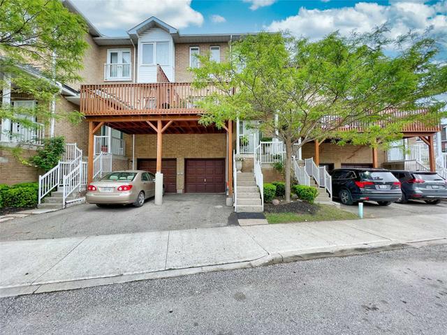 17 - 3055 Finch Ave W