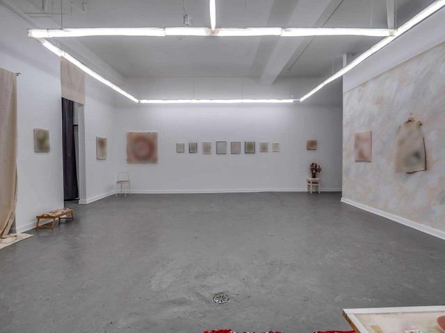 4 & 6 - 184 Munro St