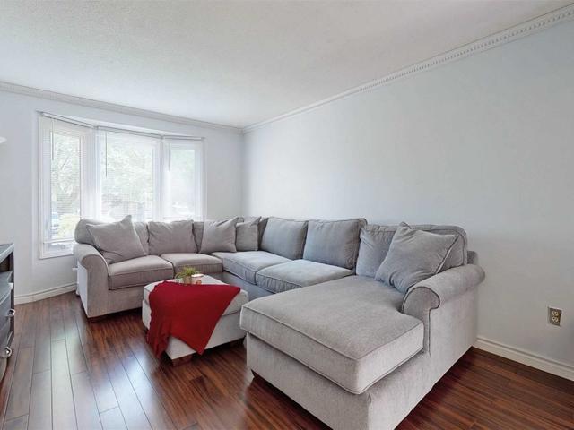 22 Bramwell Dr