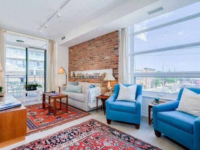 318 - 88 Colgate Ave