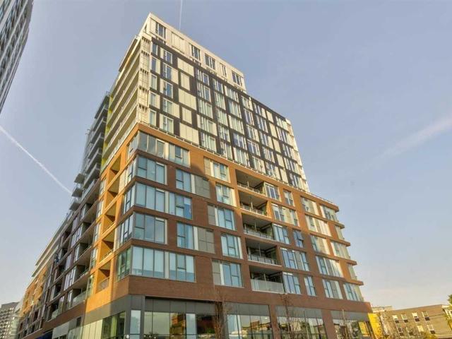 403 - 30 Baseball Pl