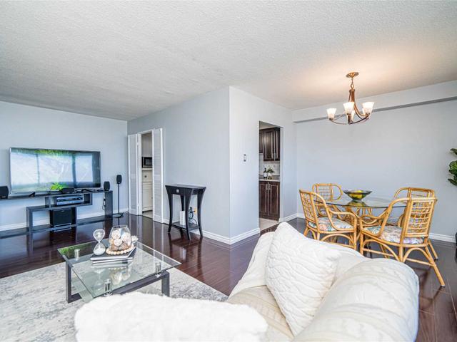 1011 - 301 Prudential Dr