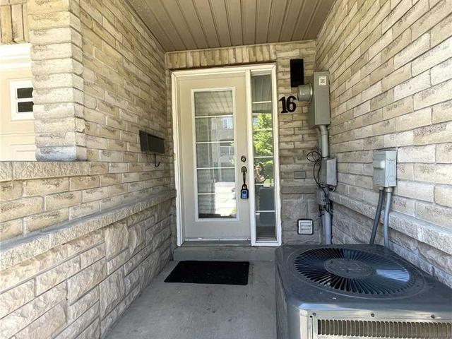 16 Thornharrold St