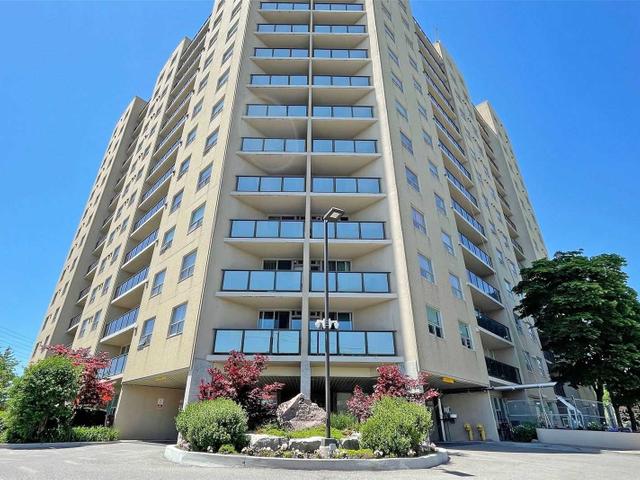 310 - 2 Westney Rd N