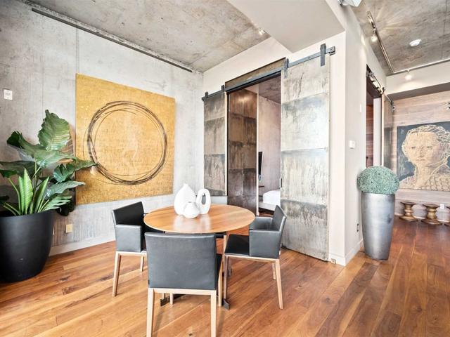 904 - 90 Broadview Ave