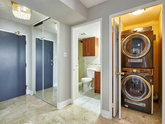 1203 - 330 Mccowan Rd