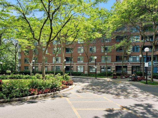 606 - 1093 Kingston Rd