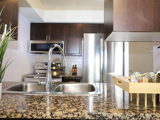 1706 - 60 Town Centre Crt