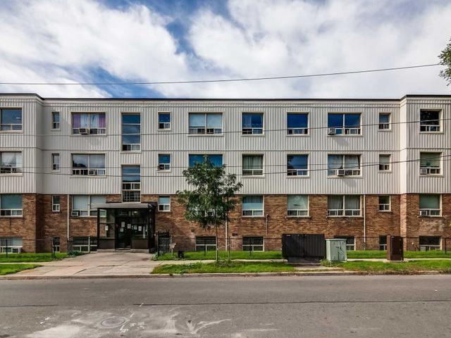 101 - 2908 St Clair Ave E