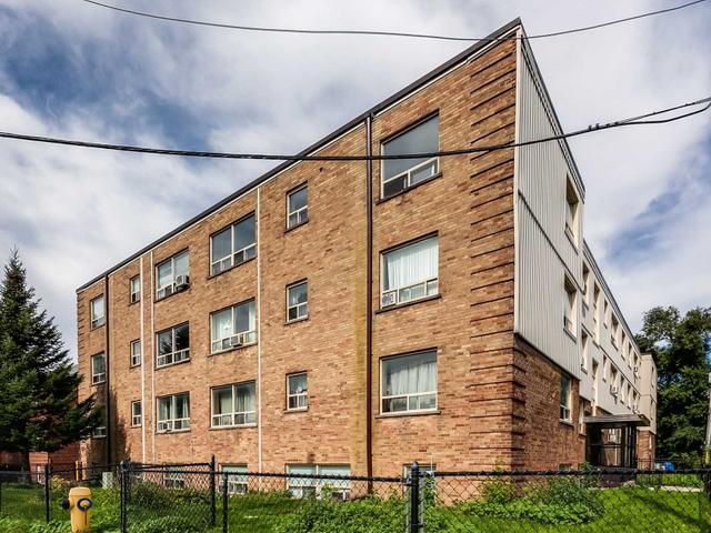 304 - 2908 St Clair Ave E