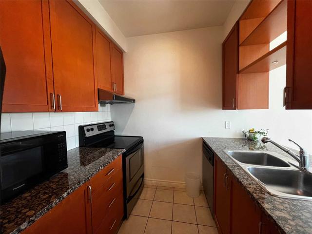 UPH06 - 60 Town Centre Crt