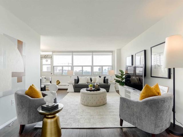 705 - 270 Palmdale Dr