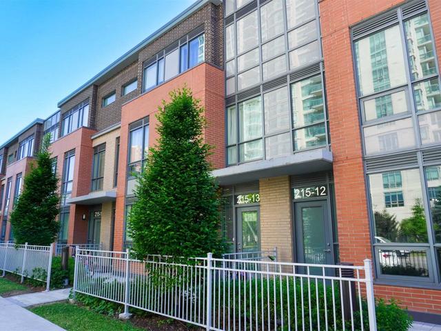 TH12 - 215 Bonis Ave