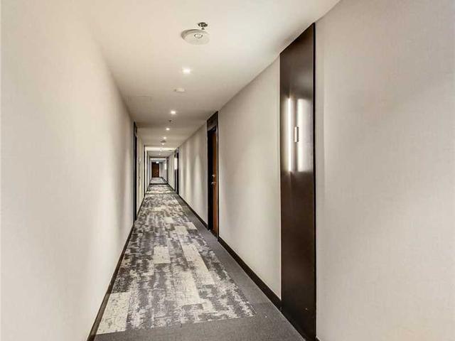 708 - 15 Baseball Pl