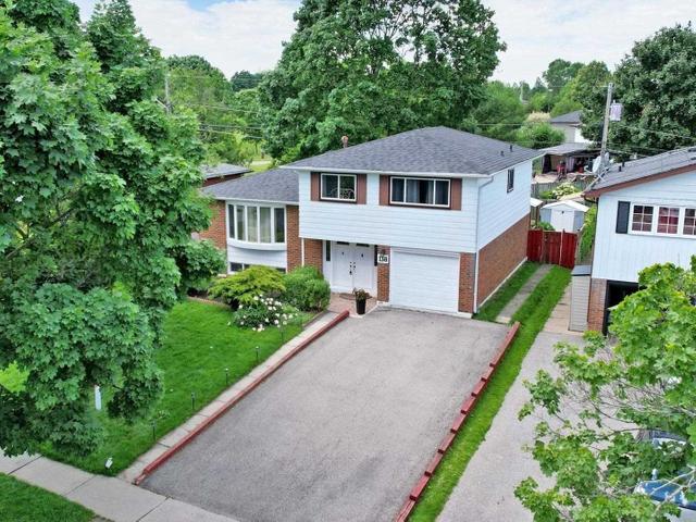 138 Clover Ridge Dr E