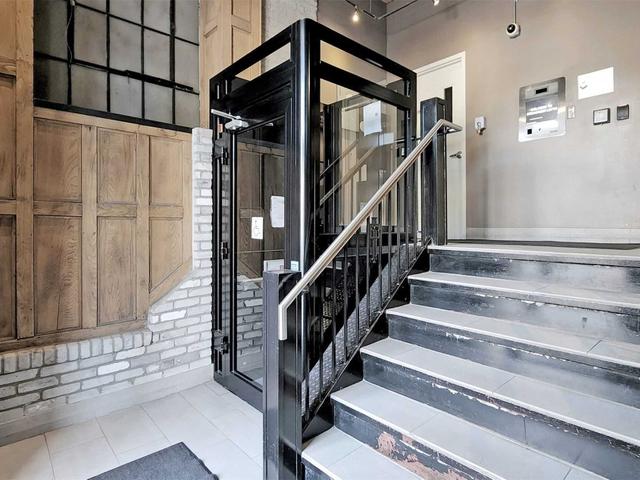 405 - 68 Broadview Ave