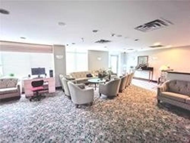812 - 3088 Kennedy Rd