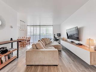 306 - 5 Massey Sq