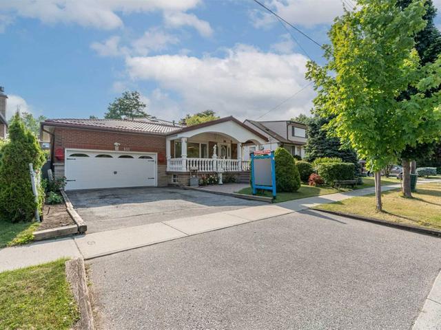 102 Kitchener Rd