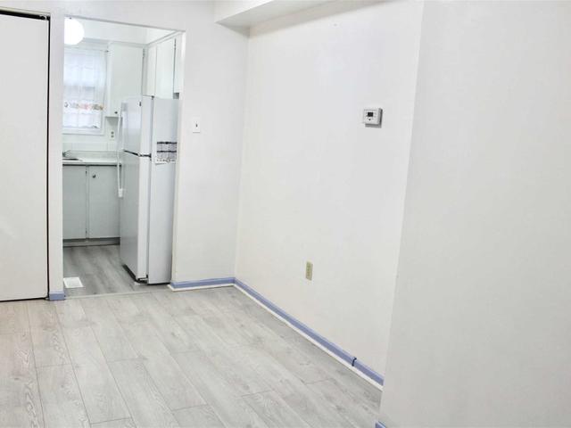 129 - 275 Broadview Ave