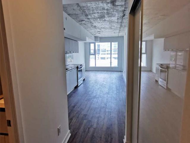 621 - 30 Baseball Pl