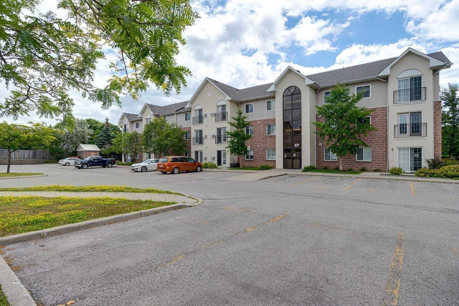 201 87 Aspen Springs Dr, Bowmanville Sold, E5737604 Condos.ca
