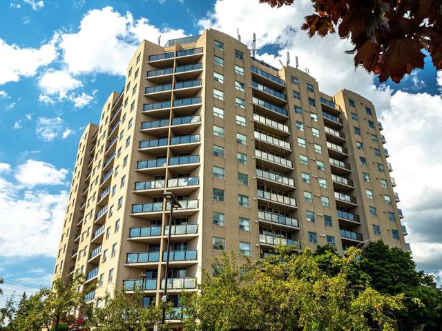 408 - 2 Westney Rd N