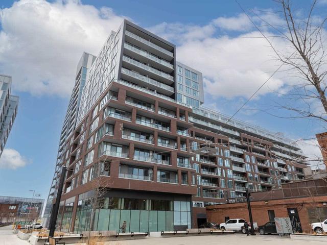 730 - 30 Baseball Pl