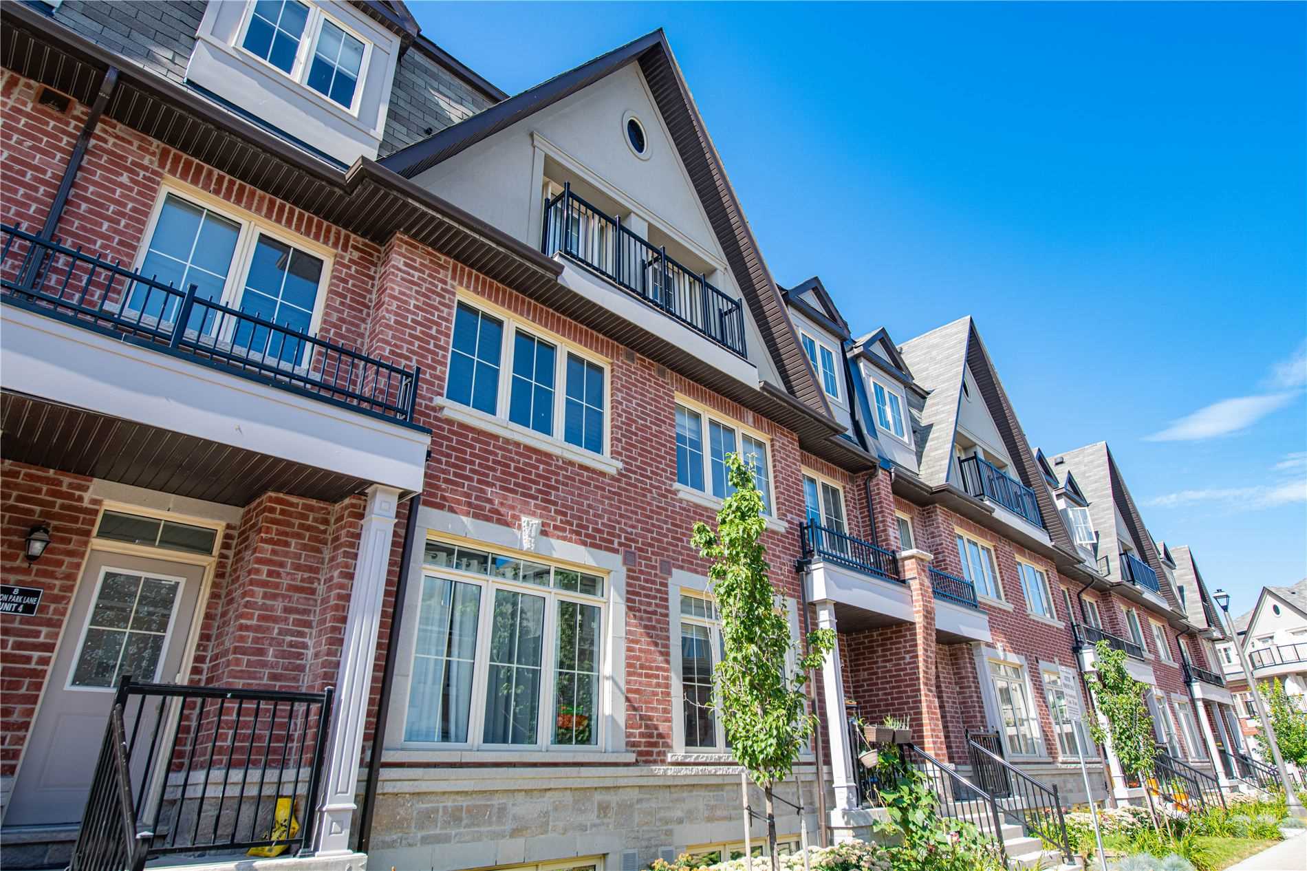 5 8 Eaton Park Lane, Toronto Leased, E5763831 Condos.ca