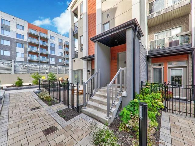 TH15 - 70 Orchid Place Dr