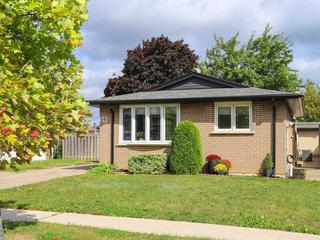 59 Parkington Cres