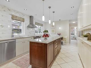 2 Creekwood Dr