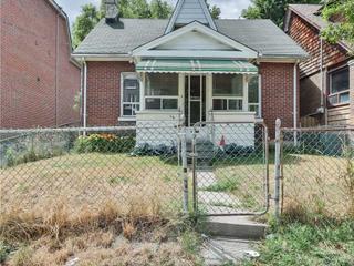 116 Pape Ave