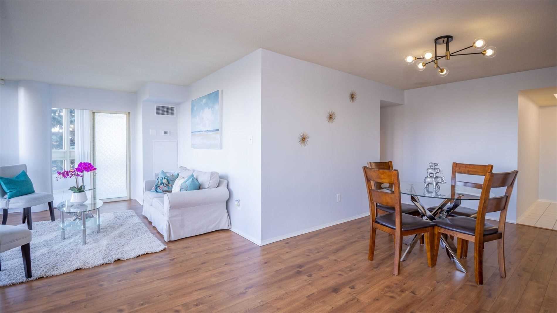 303 3233 Eglinton Ave E, Scarborough