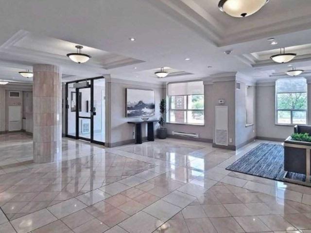 513 - 330 Mccowan Rd