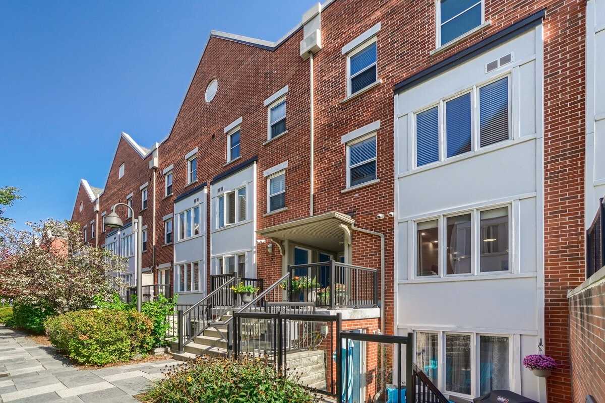 2 5 Frances Loring Lane, Toronto Terminated, E5827334 Condos.ca